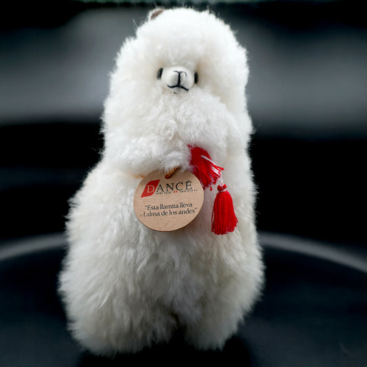 Artisan White Alpaca Llama – Handmade Peruvian Craft | 100% Alpaca Wool