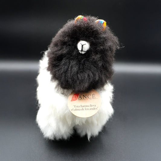 Black & White Peruvian Alpaca Llama – Handmade 100% Wool | Artisan Decor